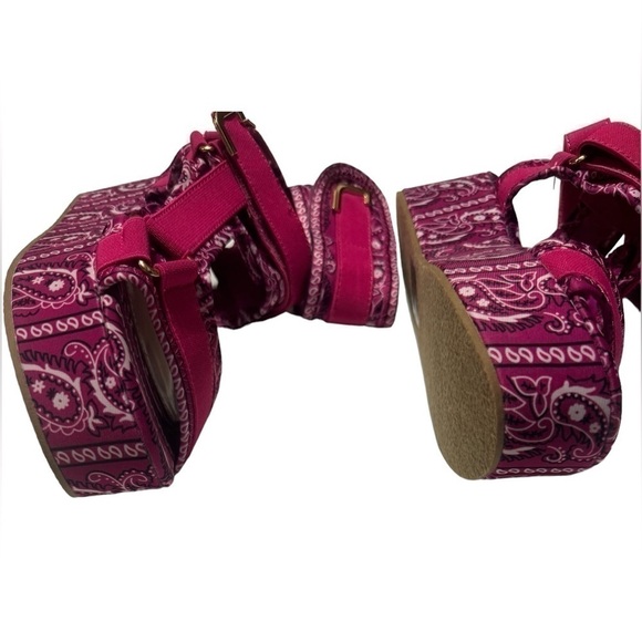 Fuchsia Paisley Platform Sandal Velcro Ankle Strap Open Toe women’s 6 Pazzle MIA - Picture 7 of 16